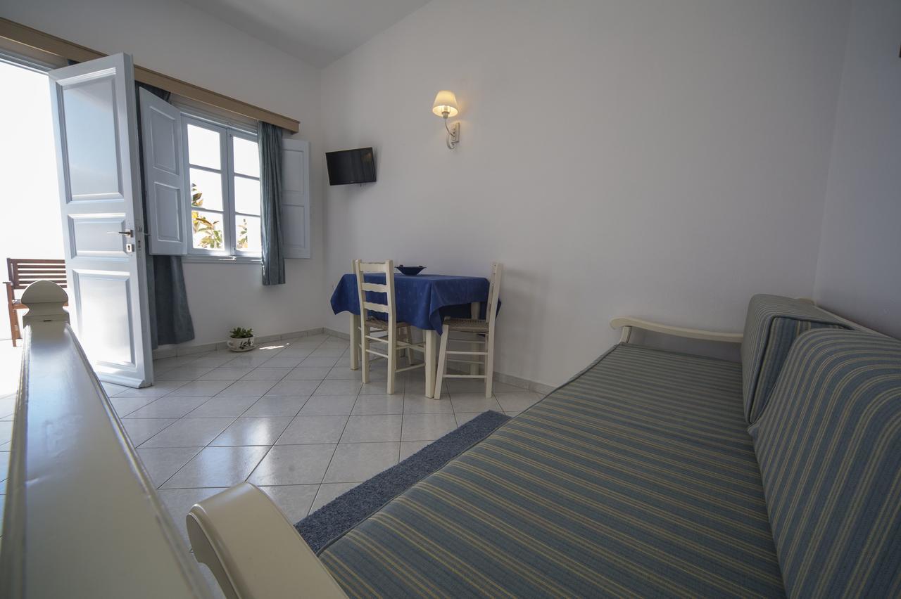 אויה Ianthe Apartments & Villa מראה חיצוני תמונה