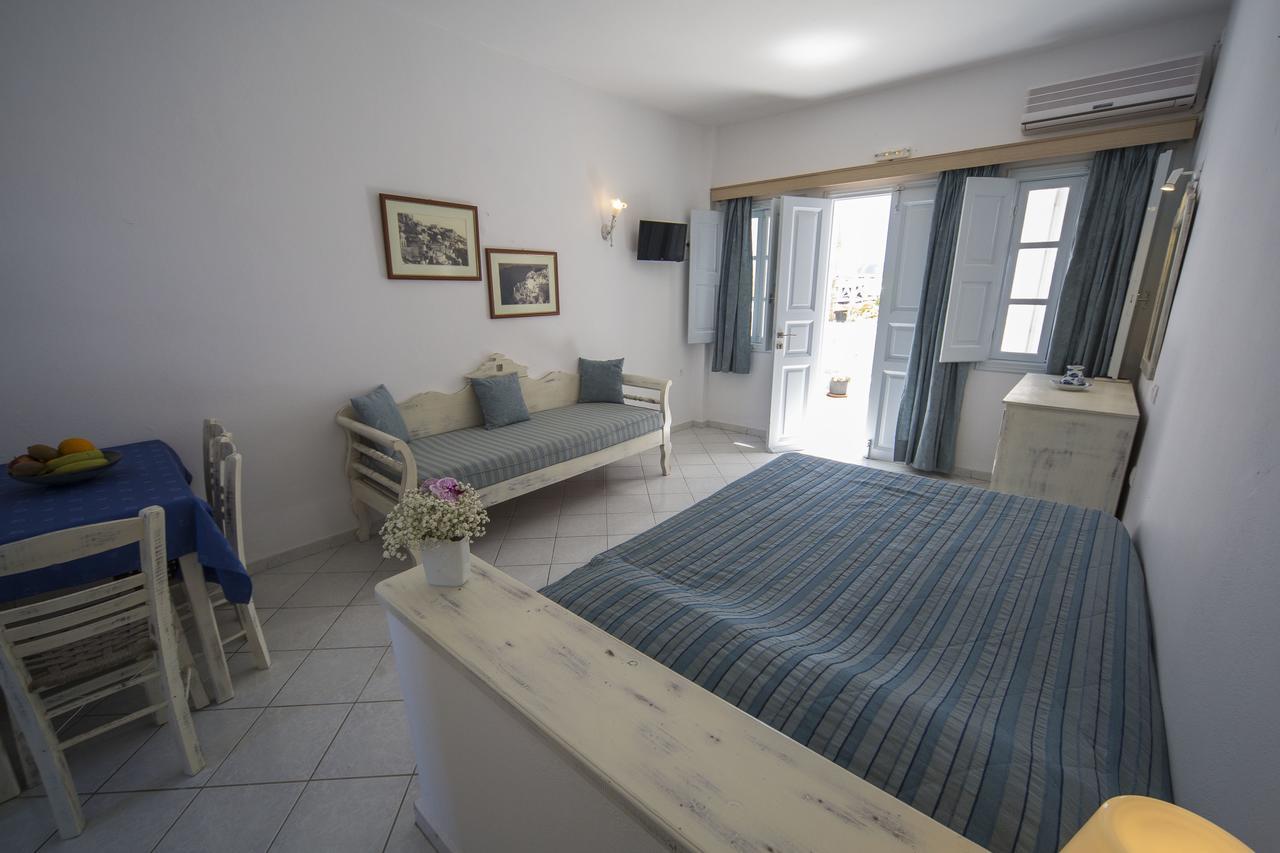 אויה Ianthe Apartments & Villa מראה חיצוני תמונה