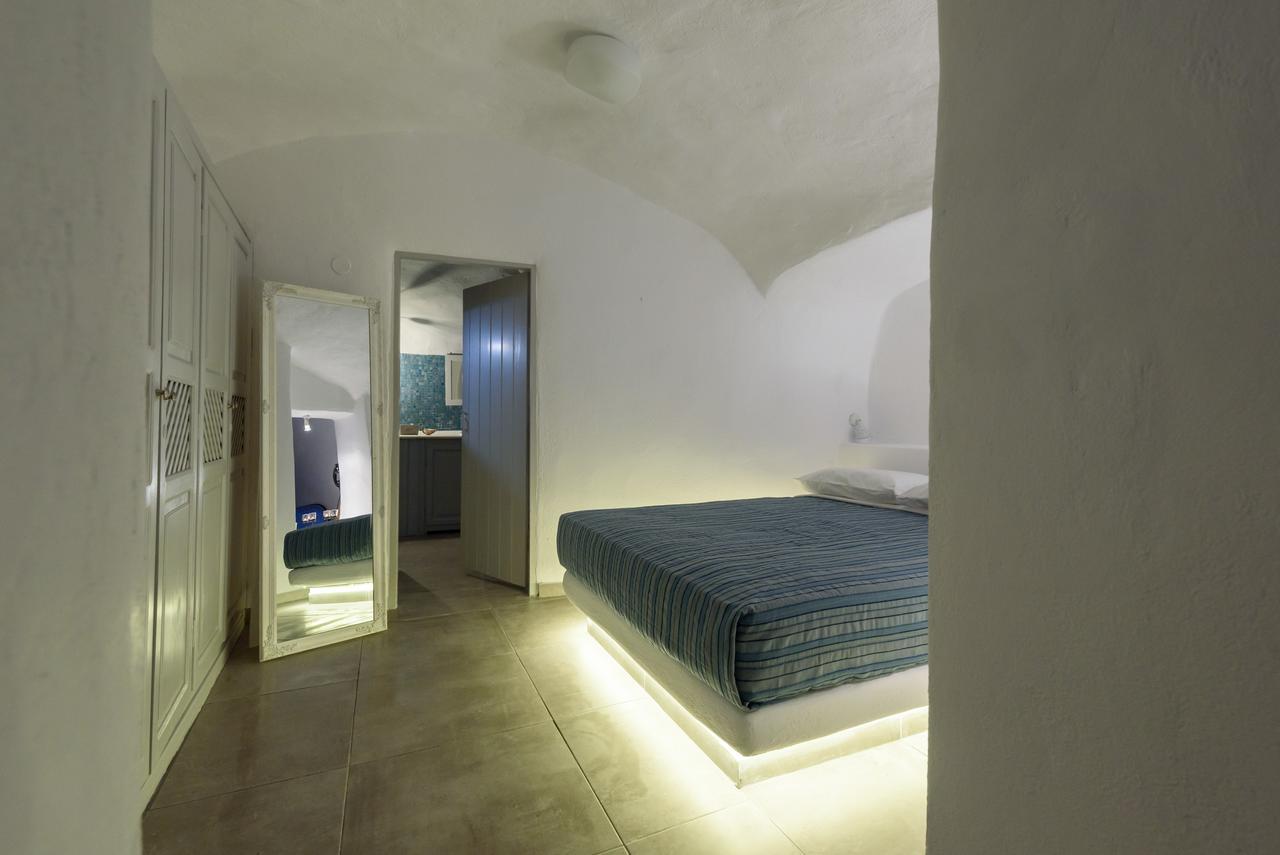 אויה Ianthe Apartments & Villa מראה חיצוני תמונה